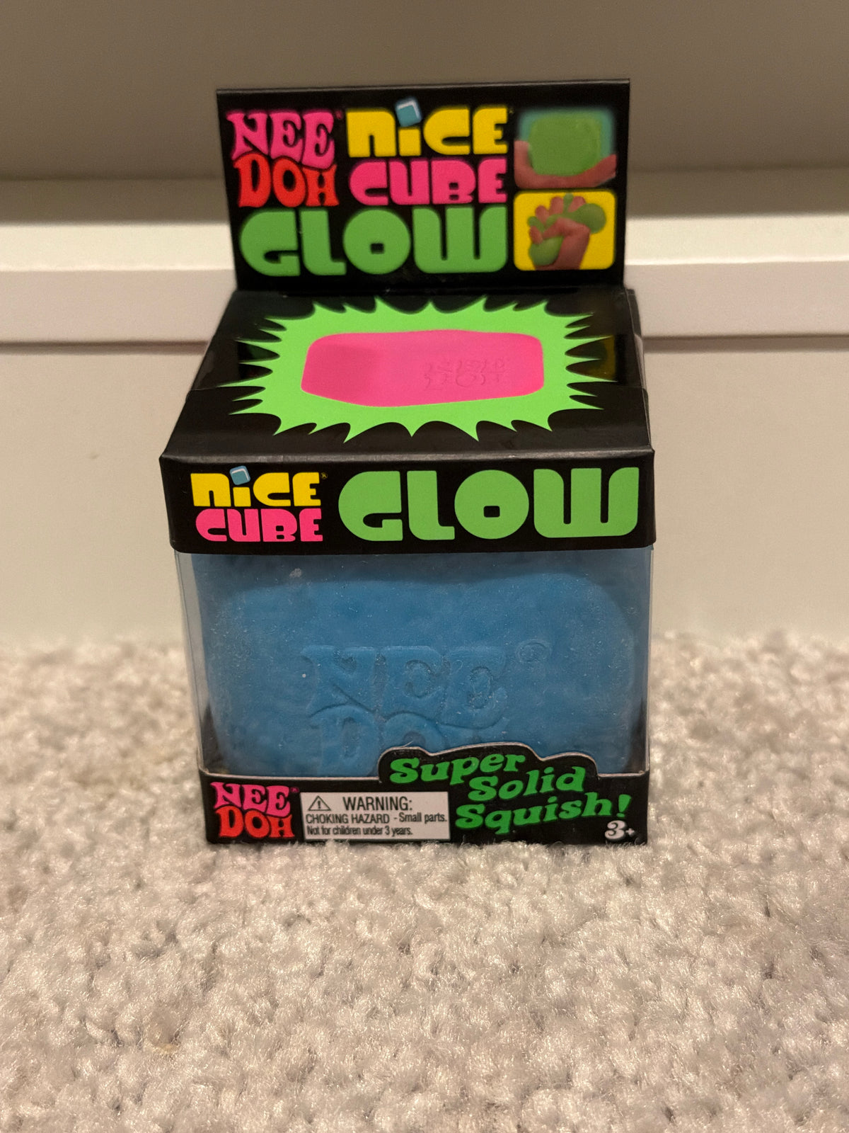 NeeDoh Nice Cube Glow